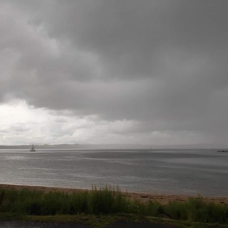 Lovely 2Bd Flat In Picturesque Limekilns Fife Esterno foto